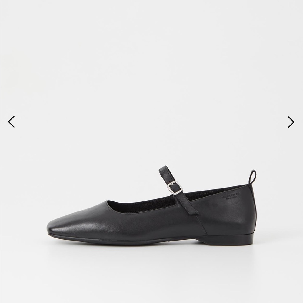 Vagabond Black Leather Mary Jane Loafers